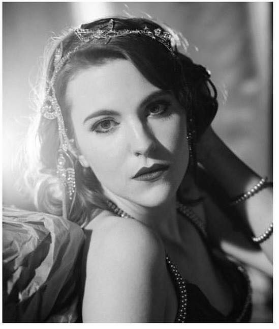 MPNburlesque's tweet photo. 💋 PERFORMER SPOTLIGHT: Illyria Siren!
Illyria takes great joy in life's simple pleasures, salty sea air, the wind in her face, the taste of a fresh sailor heart. Don't be taken in by her welcome grin, though she be but little, she is fierce!
🎟  Tickets: https://t.co/NQuJbvWedO https://t.co/WQEay92Xti