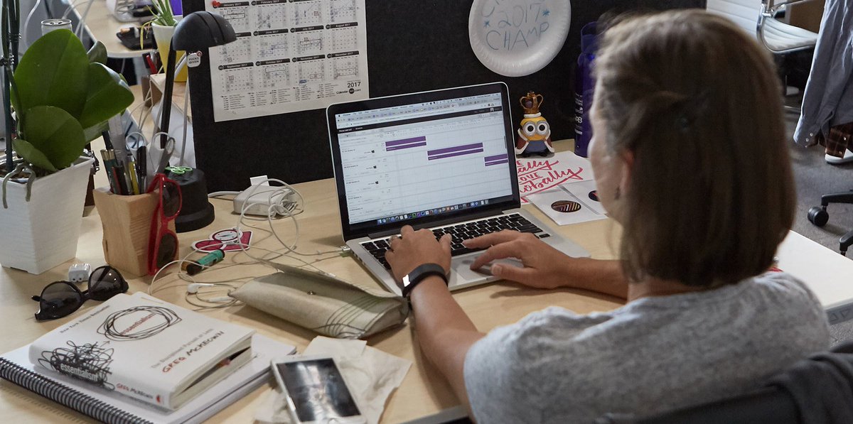 You asked, we answered. 👊🏼 If you've ever asked yourself "How do you keep projects on scope and within budget?" then this blog post is for YOU! madebysidecar.com/journal/managi…