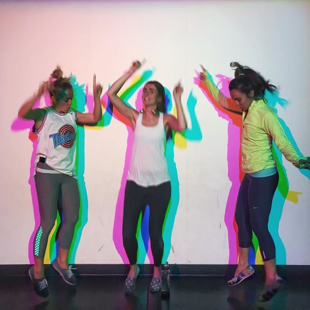 cahillcanty's tweet photo. You don't start your Thursdays with cosmic yoga and an early morning dance party? #daybreakersf @exploratorium #explospacejam https://t.co/vR1kM0VCgm https://t.co/yb0bNqCoOZ