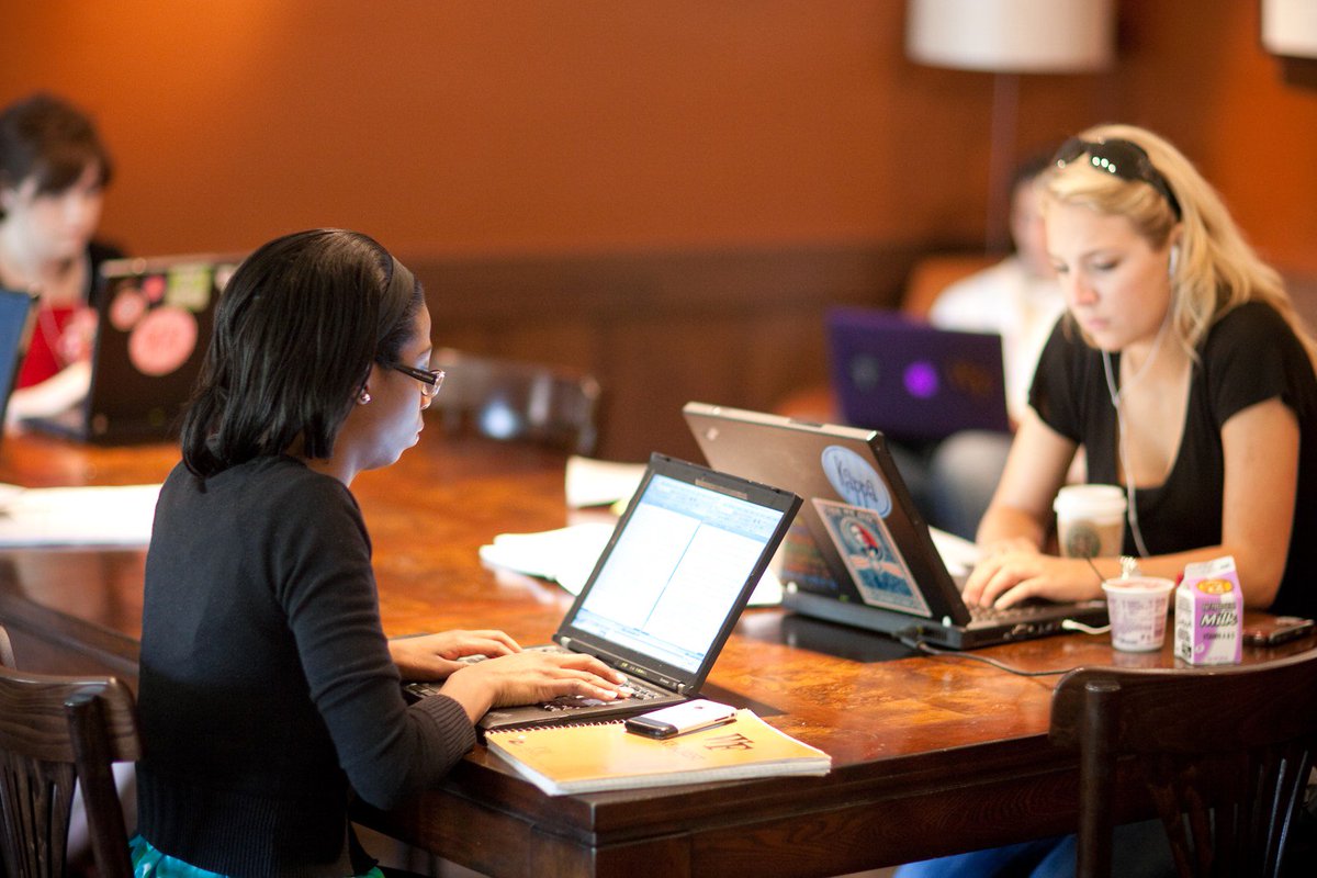 TheNewLibrary_'s tweet photo. I hope you're studying as hard as these two ladies are. Finals week is coming https://t.co/IBHWIi4KhE