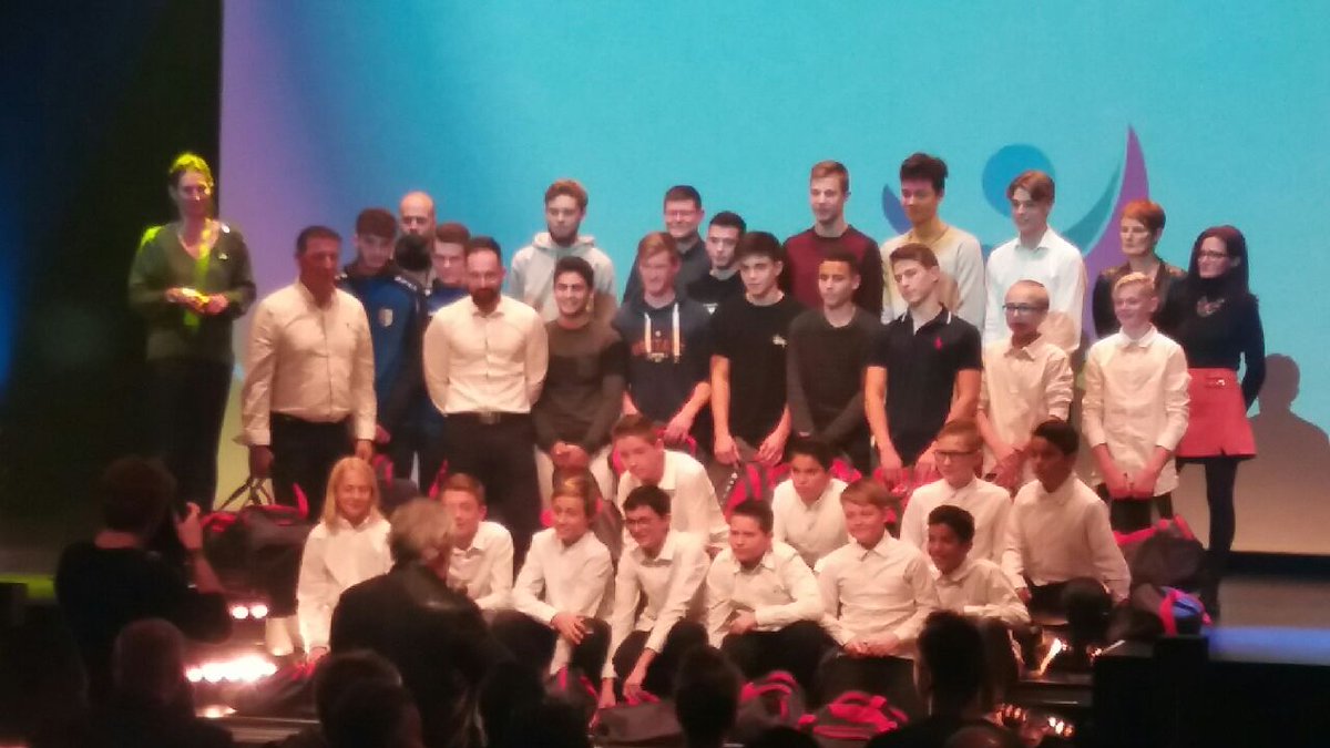 FcYutz's tweet photo. Lauréats du sport 2017. 

Les 13 et les 17 récompensés pour leurs montées en DH. https://t.co/nCcwlfIeod
