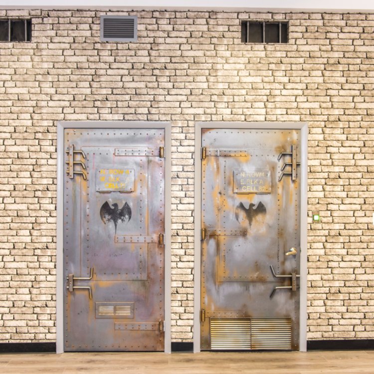 RedButtonEscape's tweet image. Game on, Coral Springs!