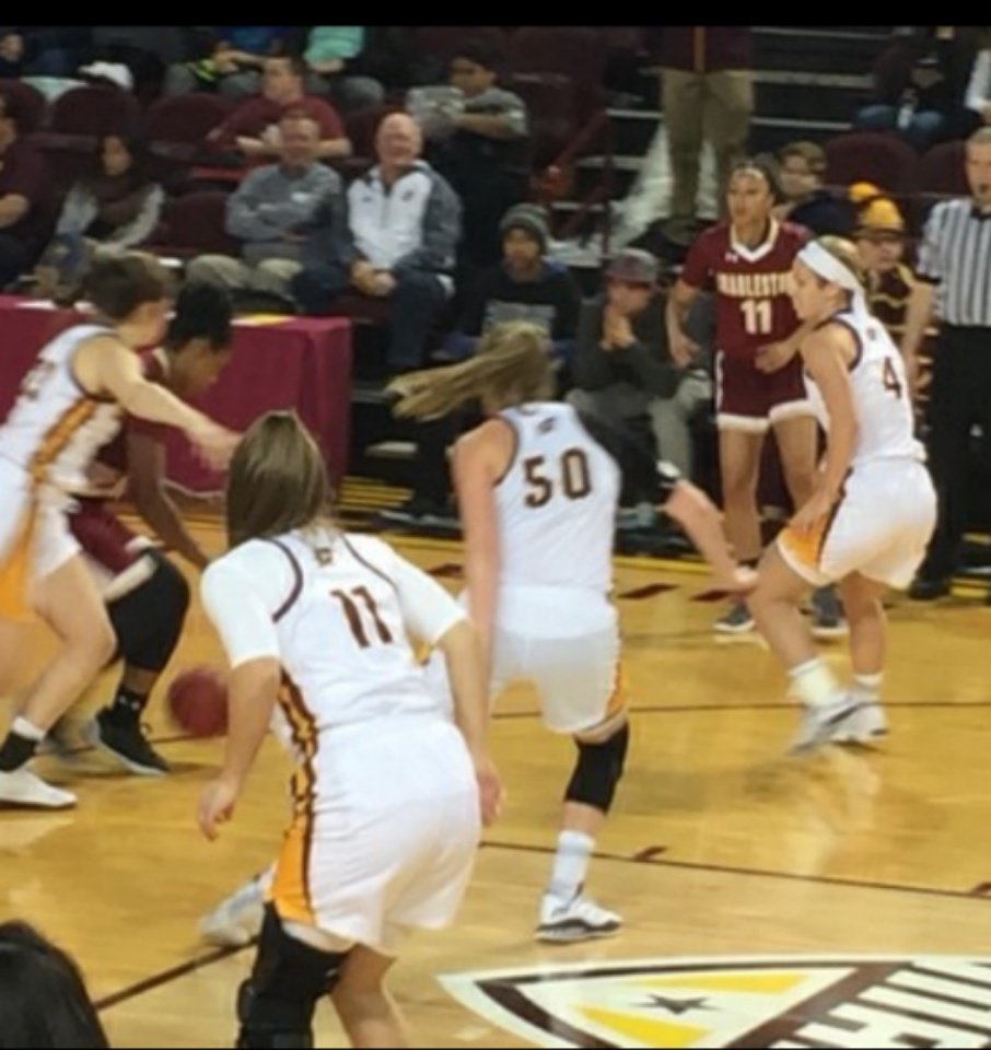 CHIPSAHOY31's tweet photo. ...and there it is ... Last year (3) WML Titans .. This year (3) CMU Chippewas .. #patienceisavirtue... and it is just starting .. https://t.co/sLxZb9cAgL