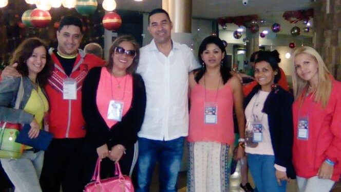 FidelidadACuba's tweet photo. Arriba a Barranquilla, Colombia delegación venezolana participante del XXVI Encuentro Colombiano de Solidaridad Con Cuba. Por la Unidad y la Integración de los pueblos Latinoamericanos y Caribeños @jaarreaza @vencancilleria @planwac @embacubaven https://t.co/W9yyDCZRpl