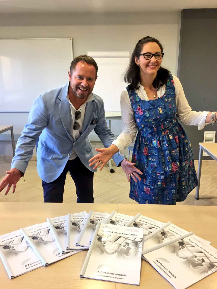 IcaroSoluciones's tweet photo. Comenzamos el Taller de #Neuroventas con @NLPbi @IcaroSoluciones https://t.co/UdHTCsHqQU