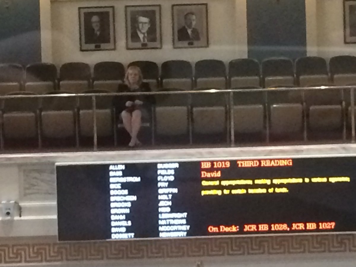 ReporterJanelle's tweet photo. @GovMaryFallin is watching the #okleg Senate debate the budget bill. https://t.co/6SMDdRWq99