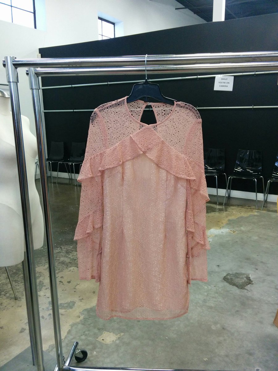 lilmsfrugalTO's tweet photo. Found at Simms Sigal &Co #sample #sale #TO #finishthelist #forgetthemall #deals #shoes #dresses #gowns #coats #bags #eyewear https://t.co/IIwhK4yerY