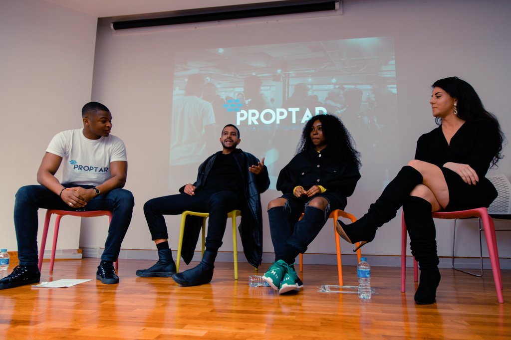 proptar's tweet photo. [EVENT] ~ #IndustryInsider 

Some more great pics from the event! 

@proptar X @CareersUAL https://t.co/KcxsmJdf03