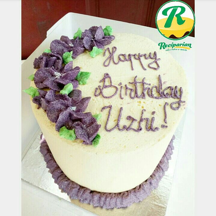 recipariancakes's tweet photo. For the lovely Uzhi! 😊
Happy birthday dear 😁
.
#CakeNerd #reciparianCBS #cakesinportharcourt #portharcourtcakes #birthday #PortHarcourt #PortHarcourtbaker #cadaora https://t.co/FvHT4Hb37U