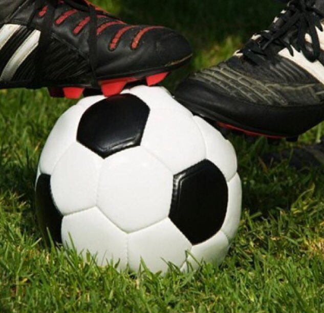 TORNEO ABIERTO DE FUTBOL 5
Lunes 20 de Noviembre de 12 a 19. Los jugadores de 13 a 18 años, será por eliminación directa y la inscripción valdrá $ 350 por equipo (Máx 9 jug).
La entrada costará $ 15 y habrá buffet.
consultas e inscripciones por wpp al 1154117659 o 115 002 4443