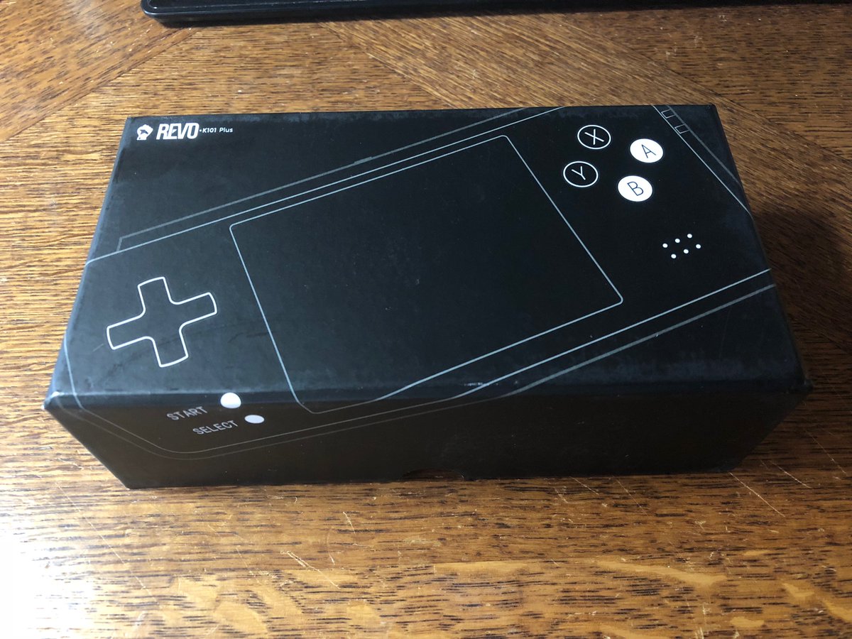 RankXeroxZ's tweet photo. Et aussi une REVO K101+ Black Crystal Edition gagnée cette semaine sur @OpenConsoles ! ;) https://t.co/Nt65X4UVz6
