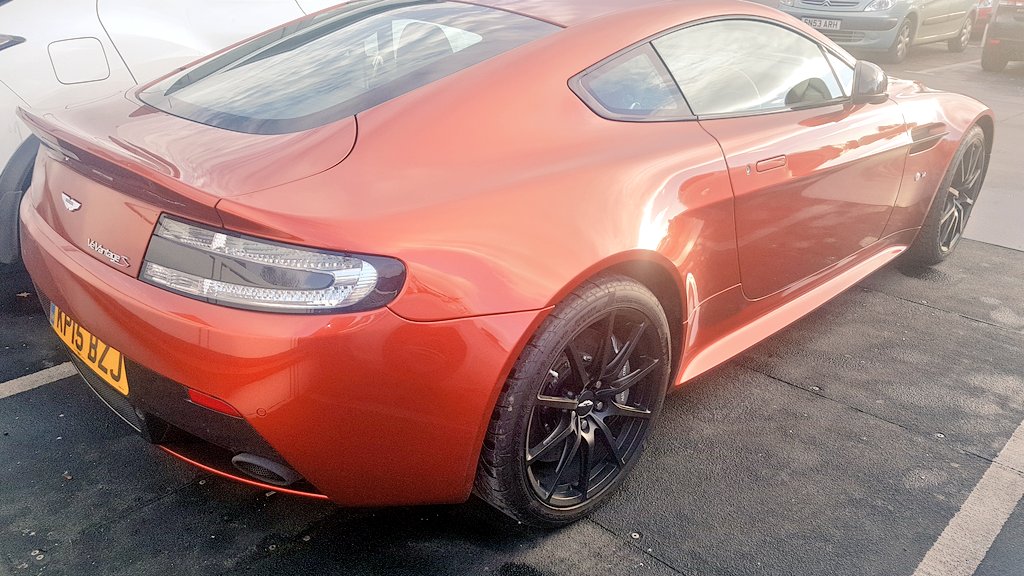 myohmagpie's tweet photo. @Gas_Kings @astonmartin  https://t.co/mwqph2GihR