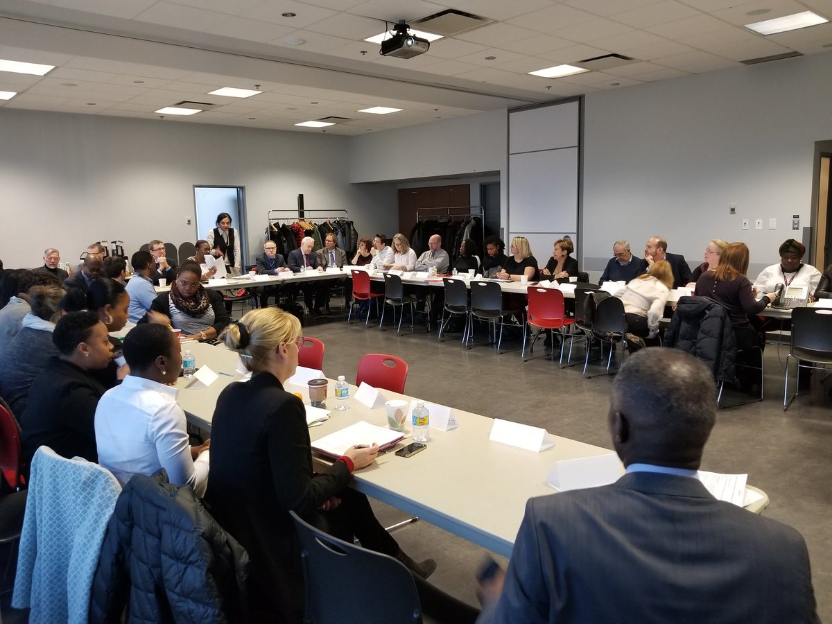 sboussiki's tweet photo. Bravo #Montréal-Nord pour la mobilisation exeptionelle autour de l'accueil des demandeurs d'asile. @R_de_Santis @Heurtel
#TQMN #VivreEnsemble #DiversitéMtlaise https://t.co/eWdFx2f75M
