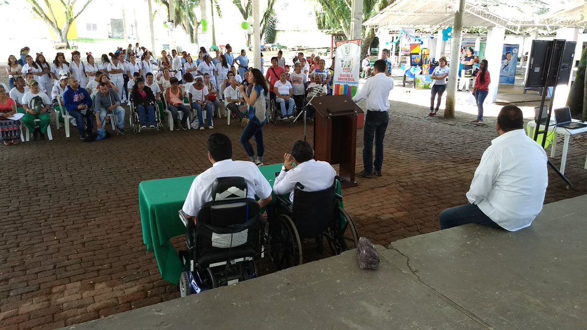 DORISPIZARROM1's tweet photo. #17Nov2017 Dra Doris Pizarro M #SecDesarrSocialYPartic de la @GobValle #FeriaSinLimites #TuluaValle #ProgramaDeDiscapacidad
"Emprendedores https://t.co/MxcBtRGcYn