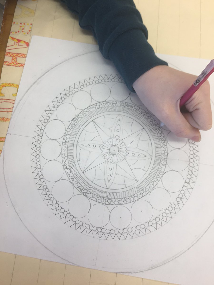 jamesreyesnfa's tweet photo. High expectations = amazing results! Symmetry in nature has intrigued humans for thousands of years and continues in room 218. https://t.co/948PkIq4LA