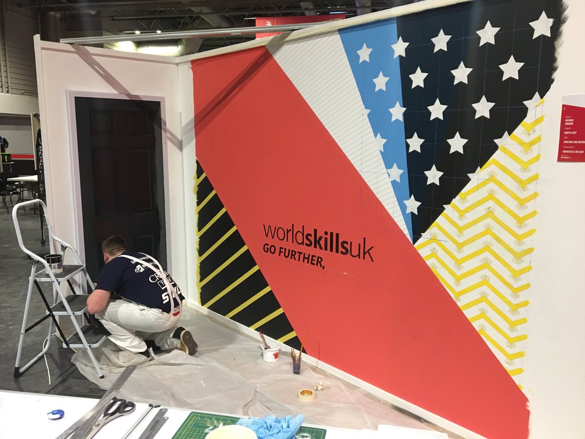 CITB_UK's tweet photo. Hats off to our painting & decorating finalists at the @SkillsShow. Some beautiful work ongoing at the end of #SkillBuild2017 day two. https://t.co/YWt2zb7Gvd