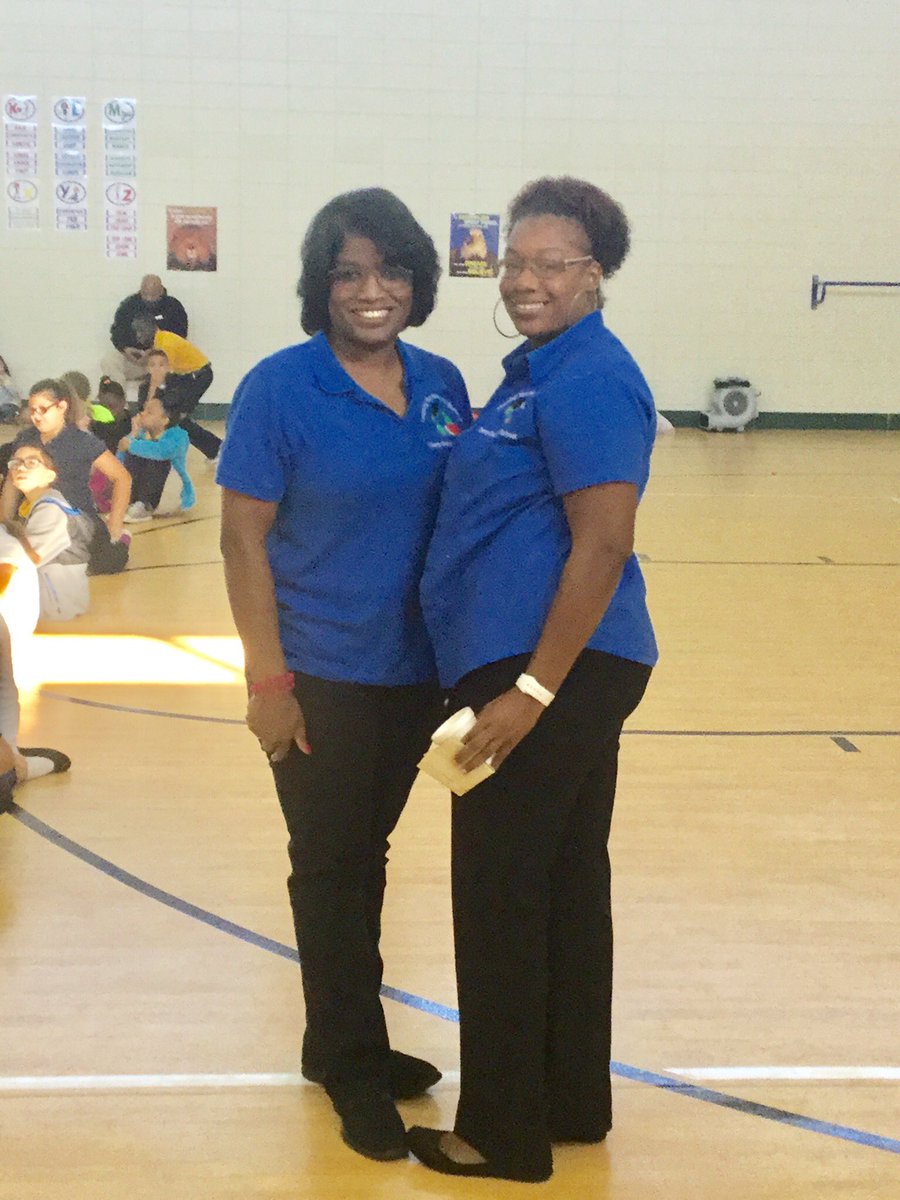 hmulligan405's tweet photo. Families in Schools 4th grade Rocks https://t.co/t3KoBrSk6N