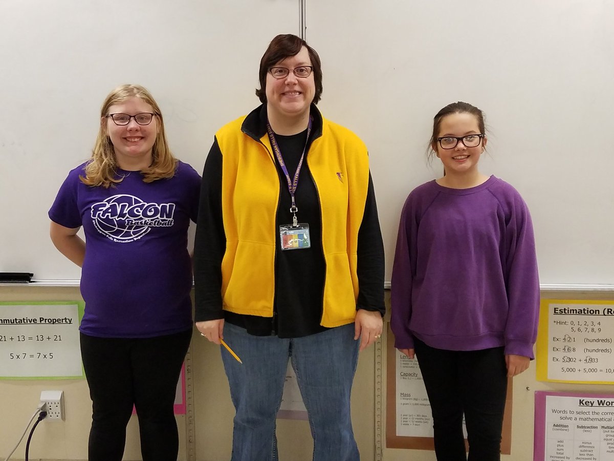 Sheb_FallsSD's tweet photo. Sporting purple and gold to show our pride in Falcon Education. #AEW2017 #sfexceptional https://t.co/AC0cURXV35