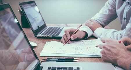 Maar liefst 66% van de leden heeft meegedaan aan ons behoefteonderzoek. Er wordt gewerkt aan twee plannen van aanpak mbt Business Coaching en de toegevoegde waarde van NEVAT. De plannen worden 29 november met het bestuur besproken. We houden jullie op de hoogte van de voortgang.