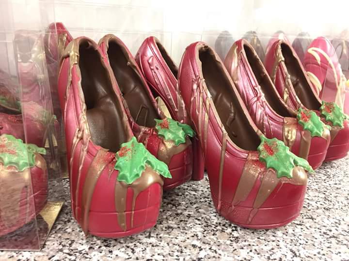 YES! the festival has arrived! Don’t forget we are open until 9pm tonight. 
Free tastings of our festive ice creams and cakes all weekend. Including until 4pm Sunday 
<a href="/LlandeiloFoS/">Festival of Senses</a>  #chocolatefestival