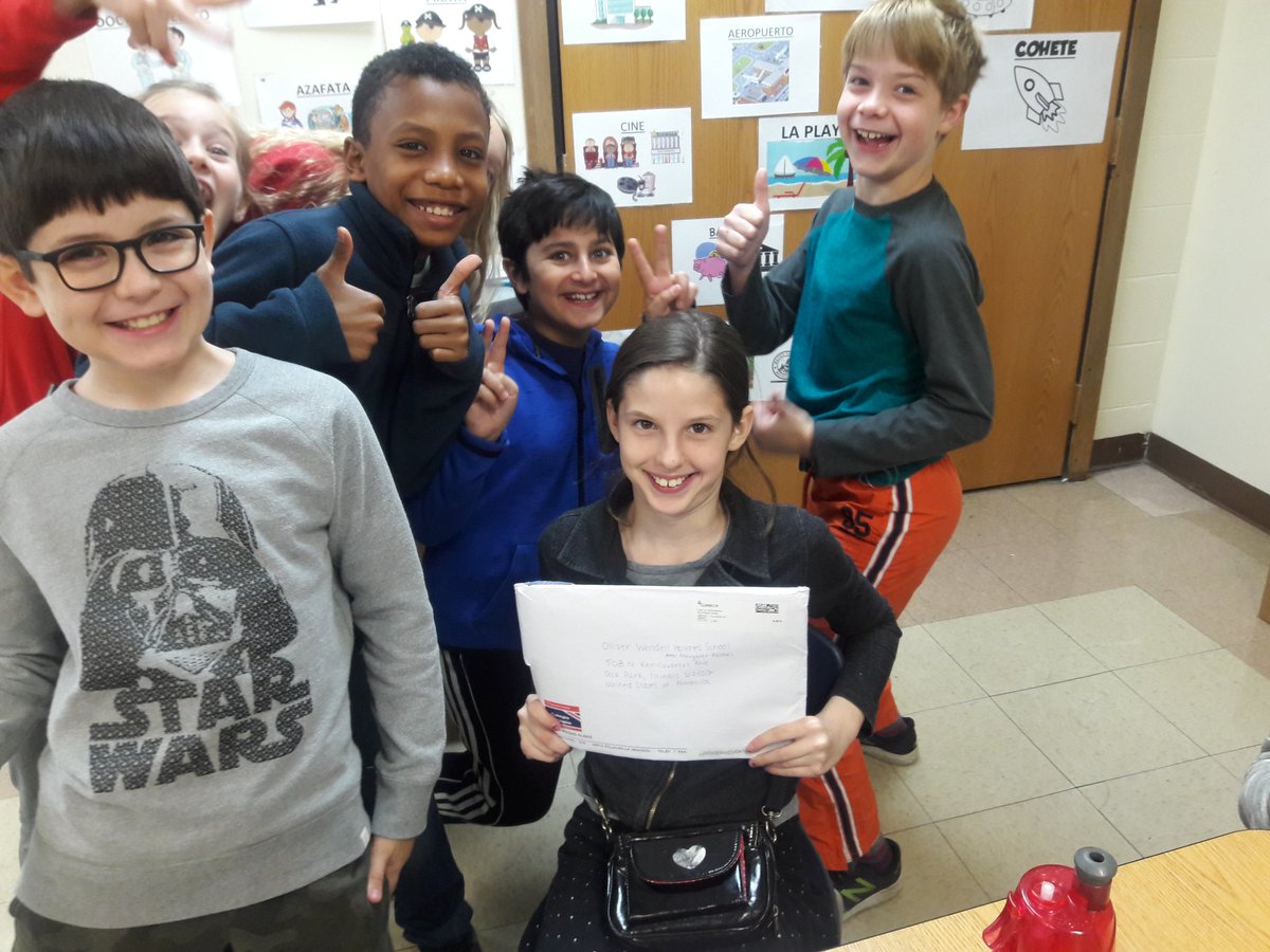 Pure excitement! Penpal letters  from Spain! Making linguistic and cultural connections!! #oakpark97 #d97spanish
