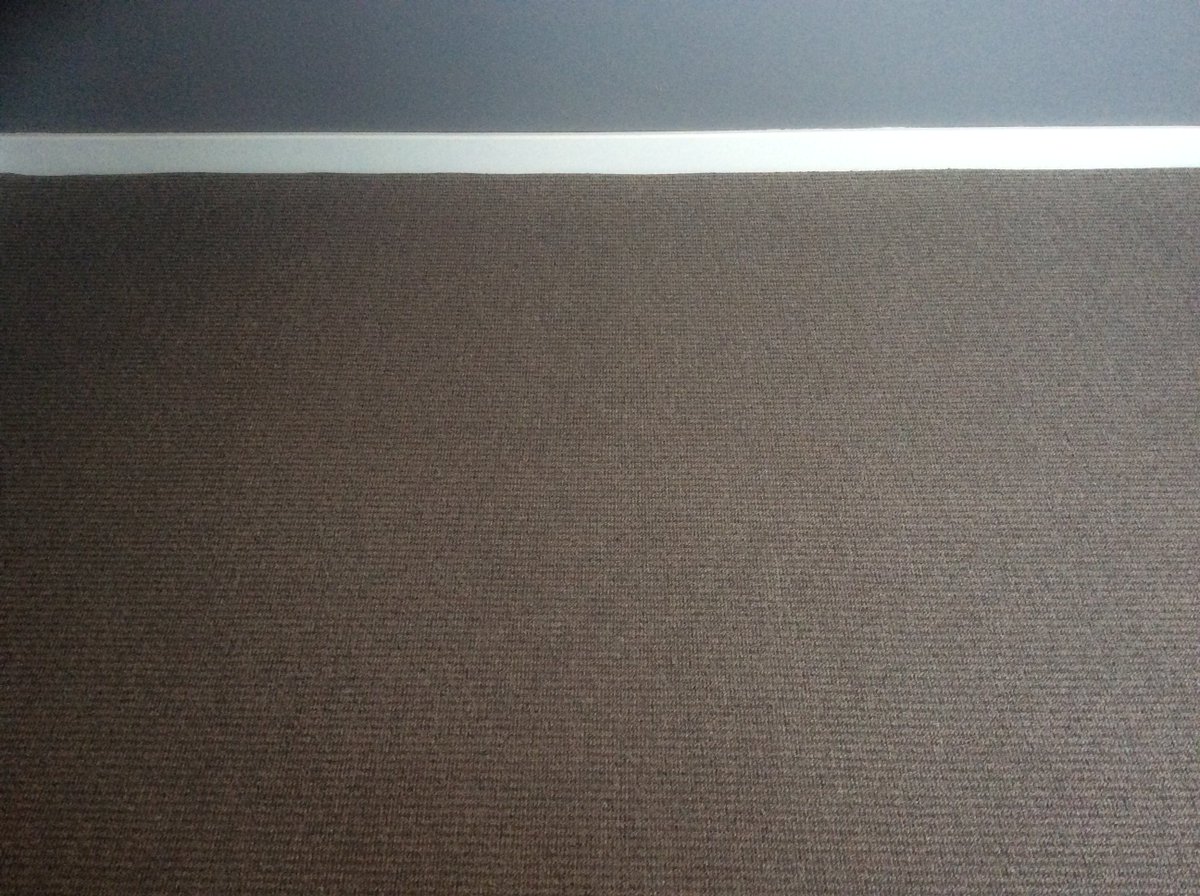 CarpetEmporium1's tweet photo. This #loopcarpet is hardwearing and offers a nice alternative to a #twistcarpet It adds texture to plain rooms too #LoveLiveLocal #SmallBusiness #interiors #carpetideas #carpet #texturedcarpet #heavydomesticcarpet https://t.co/wd1GwwV95n