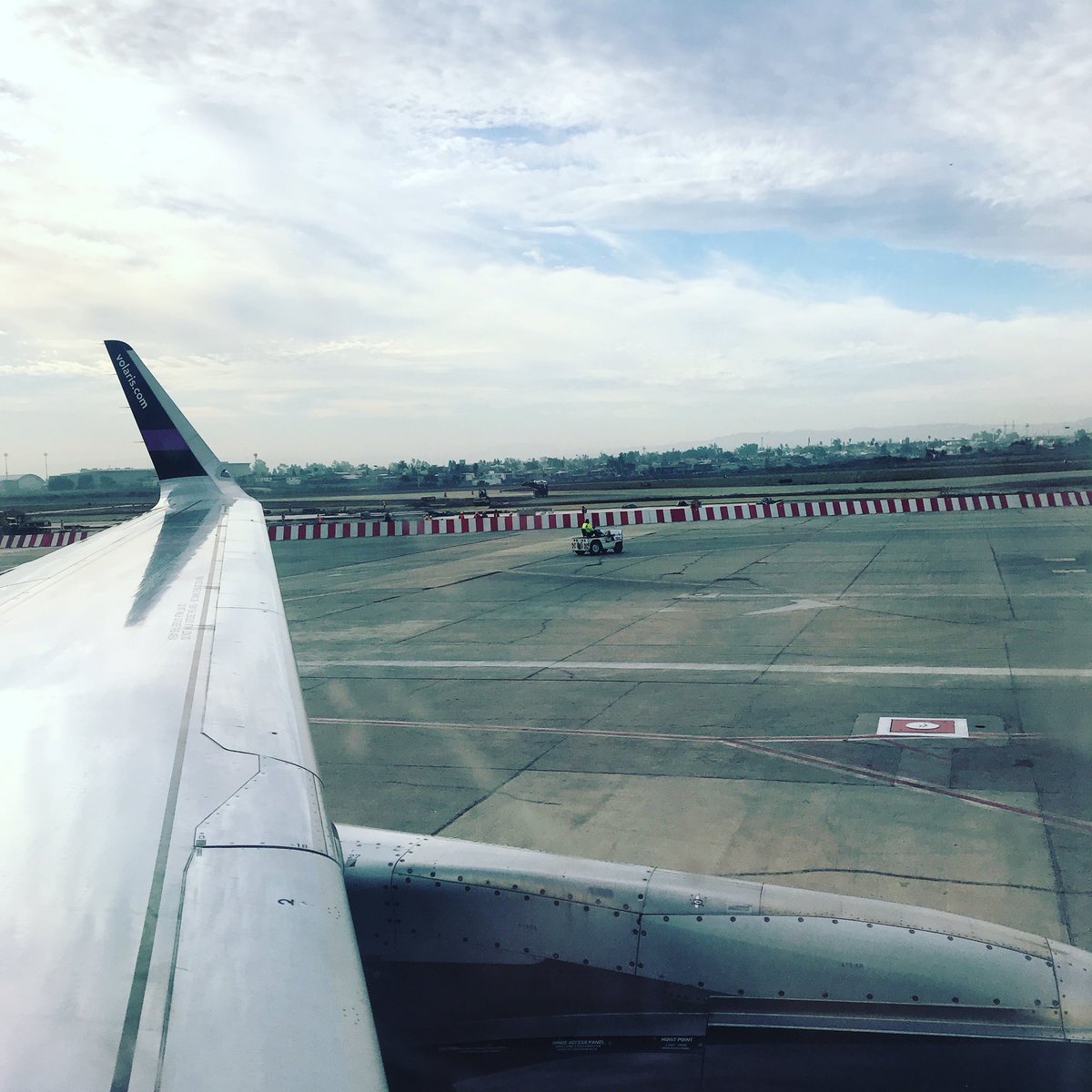 teamlerner's tweet photo. ¡Hasta luego Ensenada! La Paz bound to link up with the #rodhall #hallracingusa #H1 #history #baja50 #baja1000 #baja #offroadracing #scoreinternational https://t.co/BPRDxpOhKc