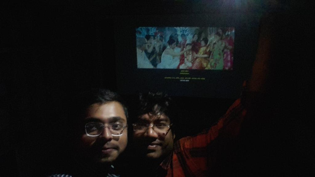 SrkianAnik's tweet photo. Watched #BDMK tonight in Bd. Just love this movie. Hope to see them together in more film. ❤ this jodi. @AnkushLoveUAll had done a Gr8 job @nusratchirps gorgeous as usual @iamrajchoco good direction @SVFsocial want more Ankush's film in Bangladesh. https://t.co/LNlUYFumS0