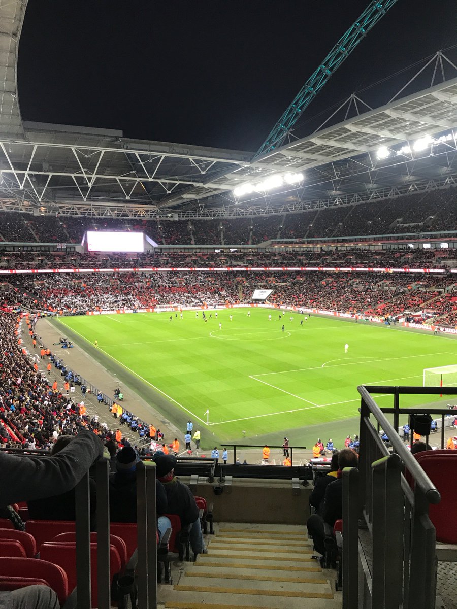 think_timber's tweet photo. This time last #Friday we were getting ready for a great evening with our customers @wembleystadium #ThinkTimber https://t.co/5WF2Btnu2O