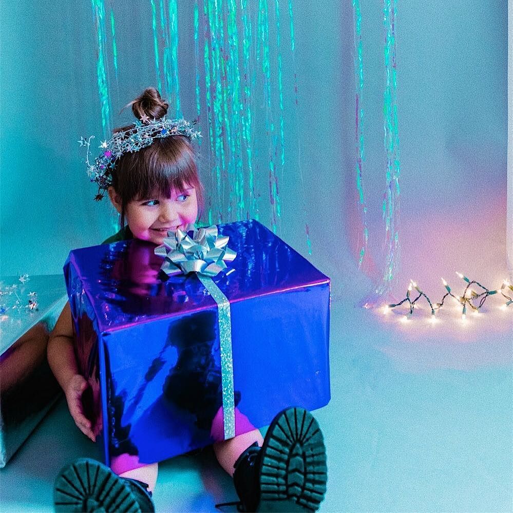 tiffe_fermaint's tweet photo. ⚡️WE ARE LIVE! ⚡️the shop update has launched full of so many giftable goodies and awesome party dresses. 🚨head to https://t.co/X2hcFaQfbK 🚨 right now before we sell out! https://t.co/A8xNwlpsZn https://t.co/e3k1cDY8Tn