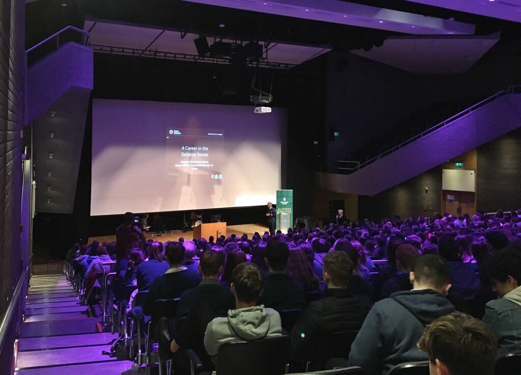 DF_COS's tweet photo. Today we took part in the #StudentLifeSummit in @UL #SLS17 I spoke to tomorrow’s generation of #leaders about #careeroptions in the @defenceforces. The #future is bright! https://t.co/X8Qj3GCTxw