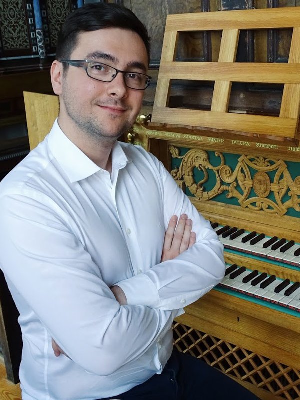 amuzlodz's tweet photo. Zapraszamy na #recital organowy w wykonaniu Łukasza #Mosur-a z cyklu #koncert-ów pt. #Akademia #Muzyczna w Starym #Klasztor-ze. Odbędzie się w niedzielę o godz. 15.00:
https://t.co/23kM3nKhEY
#organy #Łódź #Bach #Buxtehude #Schumann #Mendelssohn-#Bartholdy https://t.co/LvI5rg578O