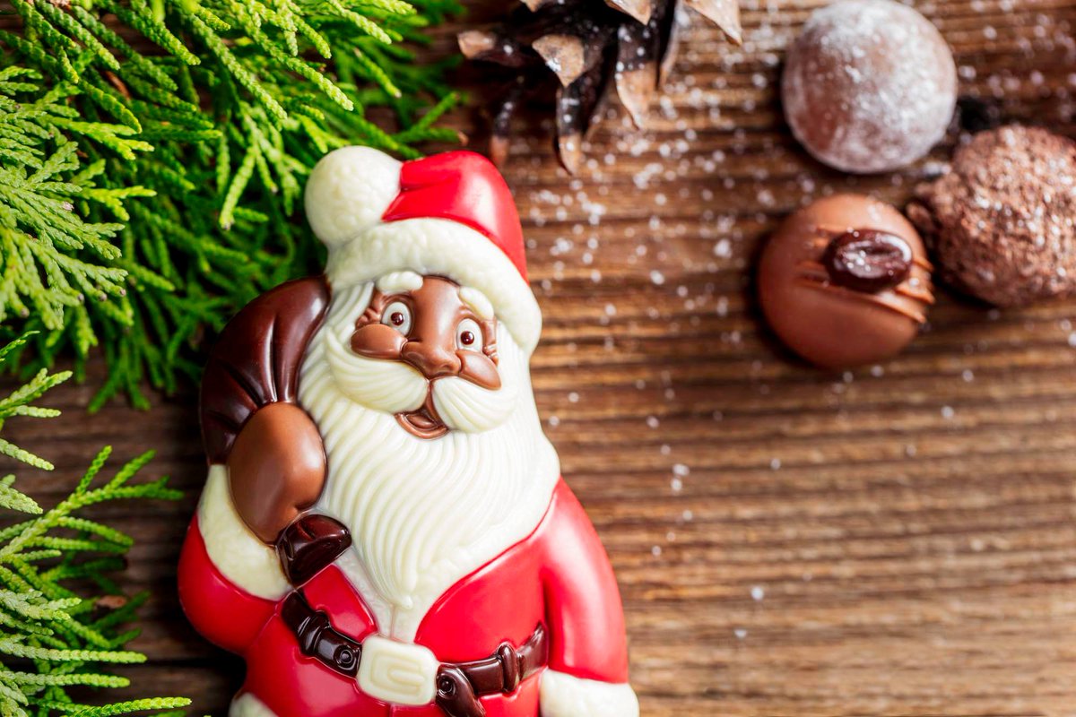 AeschbachChoco's tweet photo. We're offering 2 ticket for our popular #ChocoEvent "Santa Claus Make-up" on November 29, 2017 at 2:00 pm.
Select in comments with whom you like to participate and you're taking part in the raffle!
Good luck!
More information here: https://t.co/u0c6o37Qot
https://t.co/Q39F1budHk https://t.co/UQUoBSNUH9