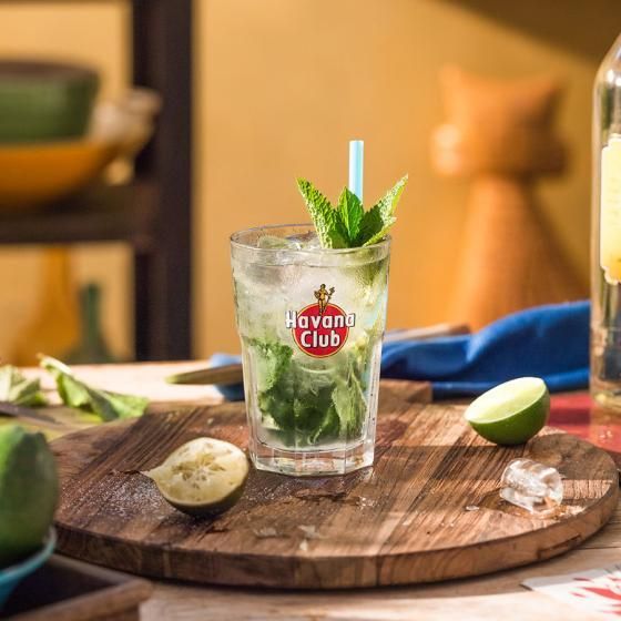 cubatravelnet's tweet photo. The #Mojito time it's now! #Cuba #CubanDrinks https://t.co/MWH2FXuHWR