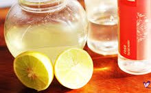 socialsunriseg's tweet photo. Glycerin, lemon juice and rosewater can be mixed together and stored in a bottle. Massage your hands daily with this solution for 15 minutes.

#beauty #Beautytips #skincare #sunriseglamour #handcaretips https://t.co/3mpMHiVodw