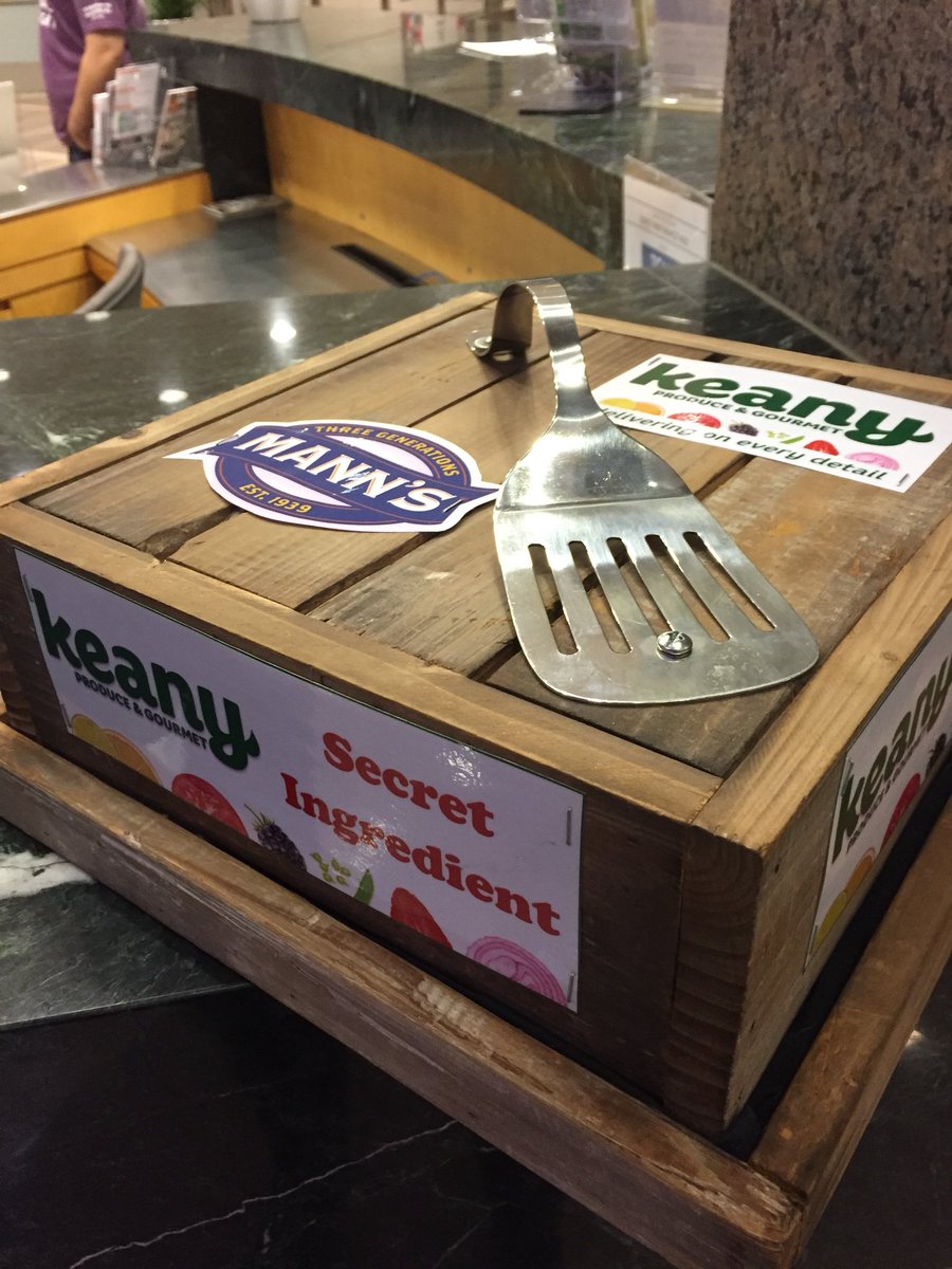 keanyproduce's tweet photo. We provided the secret ingredient (broccolini) for the first battle of @dcck βs #capitalfoodfight !
It was great seeing some of you there! #keanyproduce #executivesponsor #secretingredient https://t.co/O4LeBiFjD4