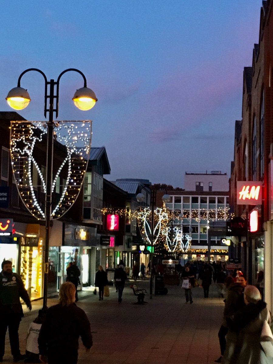 The Christmas lights are on! The ice rink will now open at 10am tomorrow #ChristmasinCrawley