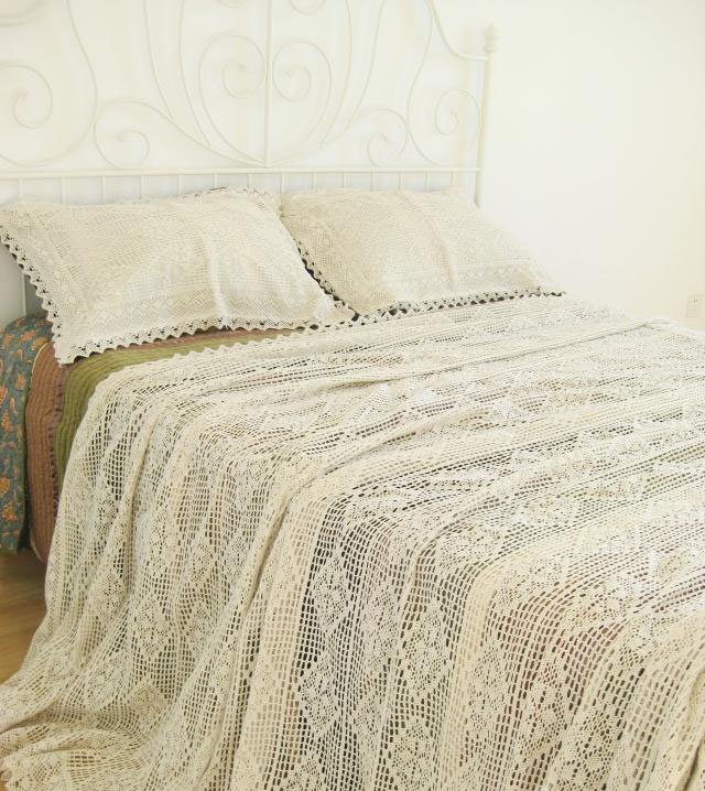TrySewing's tweet image. #knitting #etsy Beige Crocheted Bedspread with Pillowcases trysewing.com/beige-crochete…
