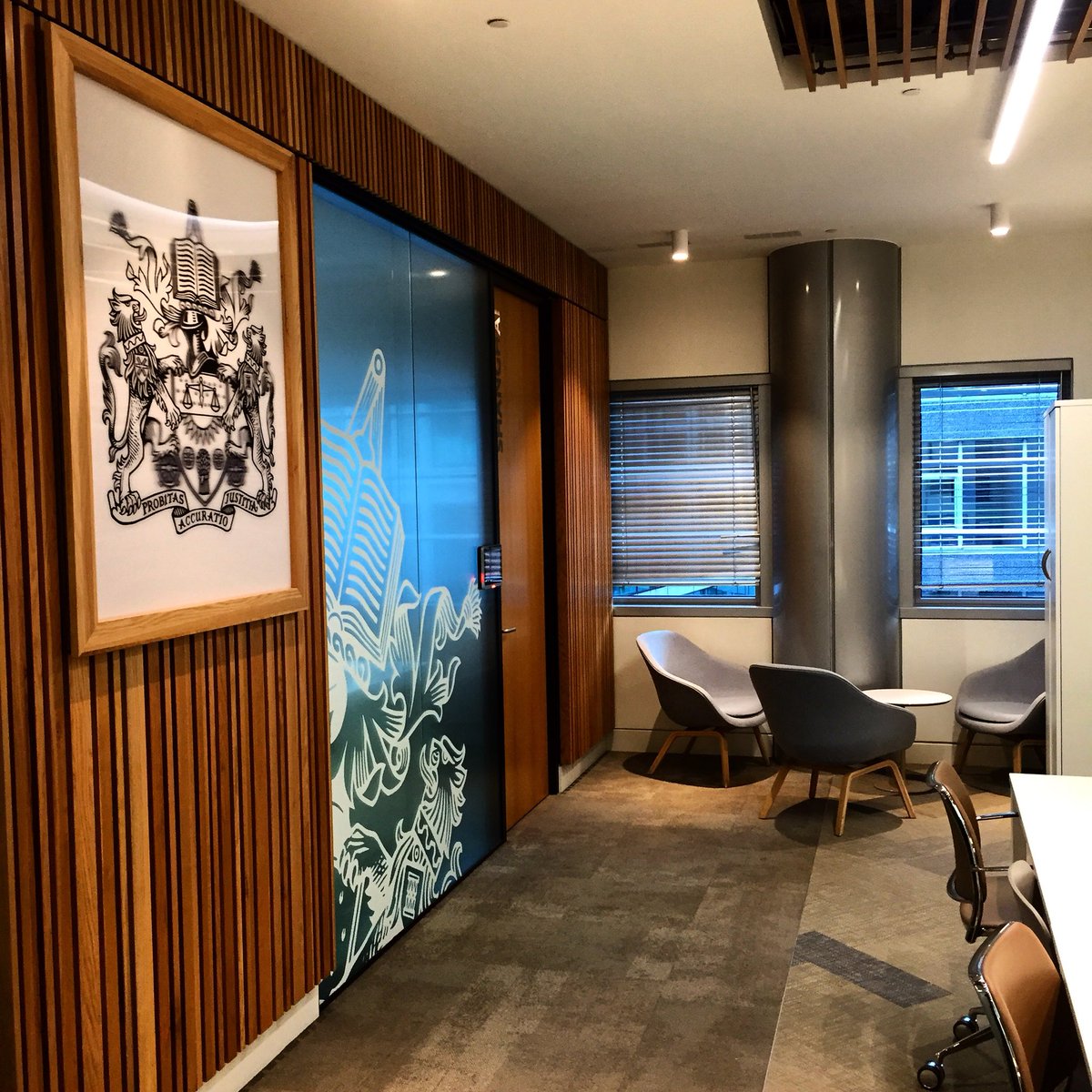 build_recruit's tweet photo. Wonderful tour of @CIMALondon for #workplaceweek17
A very fantastic look into their office after moving to an agile workplace in the Helicon building. https://t.co/HwT8rU8krY