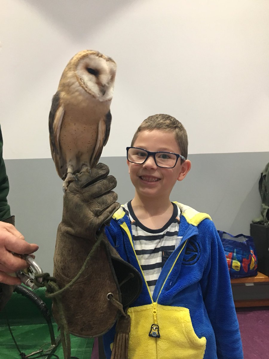 We LOVED having the owls in today! It was very sad to hear where they’d been kept before, but we’re glad they’re happy in their sanctuary now😊🦉❤️