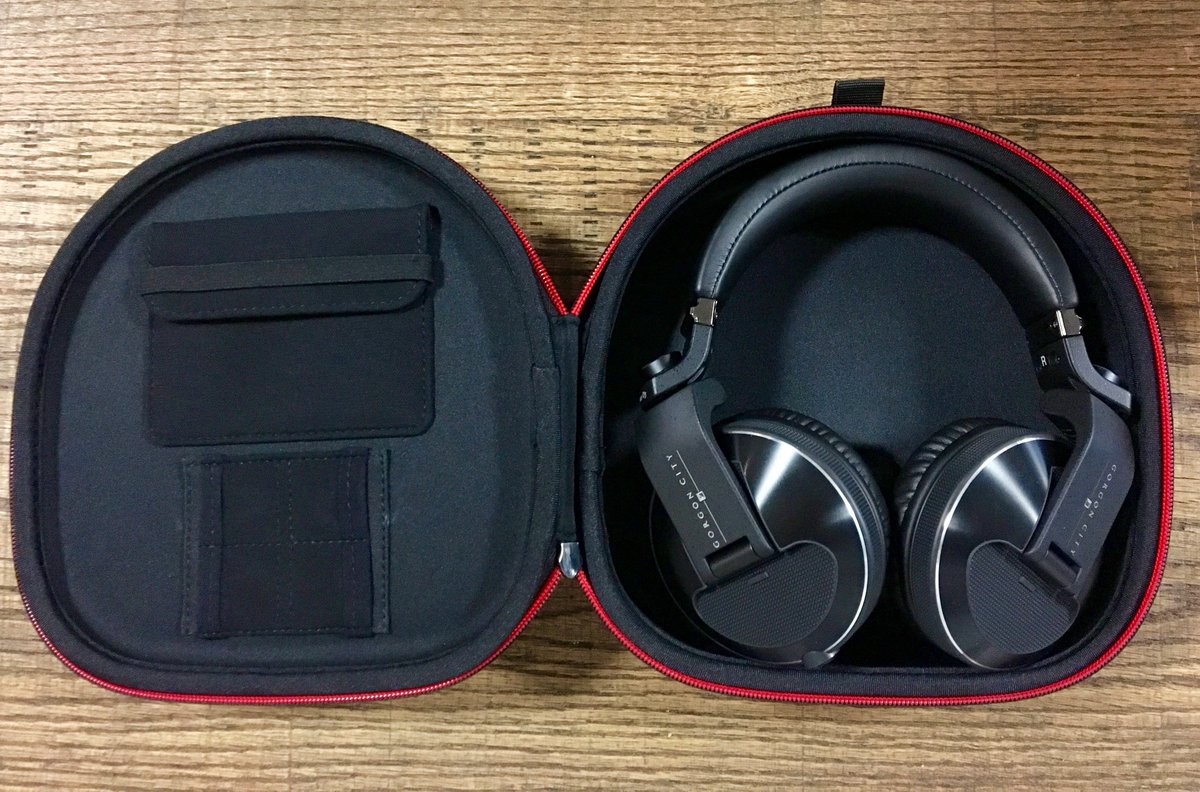 GorgonCity's tweet photo. You guys could win a pair of these custom Gorgon City X @PioneerDJglobal headphones by replying to this post with #PrimalCall⚡️ https://t.co/ikE4JcYnm6