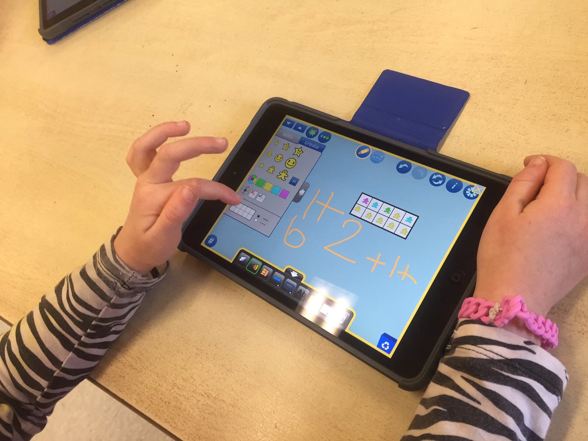 kinder_math's tweet photo. Today our little "Kinder-birdies" fly with the @ONmathies Set Tool: If gummies come in packs of 10 what combination of flavours would you want in yours? Show us what your pack would look like and share your thinking @alcdsb_omer @ALCDSB_Kinder https://t.co/gPIV3yrNlQ