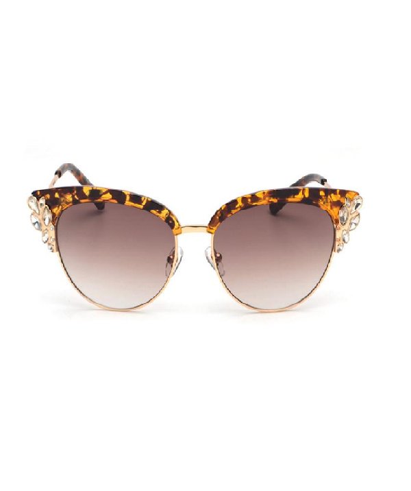 xenista's tweet photo. ELLA MIRRORED VINTAGE STYLE SUNGLASSES

https://t.co/TsffxIrzj6

#sustainable #sustainability #ecofriendly #ecofashion #sustainableliving #sustainablefashion #sustainabledaisy #bamboo #sunglasses #sunnies #shades #bamboosunglasses #ethicalfashion #environmental #sunglasseslover https://t.co/TKxR7rH4ZO