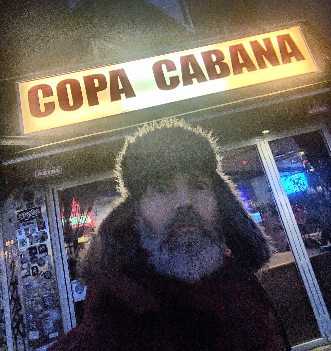 joncampling's tweet photo. Back in the uk, after an incredible trip to Germany. What a blast : )
Heres me taking yea to my room (No in-room tea Makin shiz in Europe lol)
The #DancingTowers the Dome #FunFair and... the hottest spot north of havana lol.
Xx https://t.co/2W5fGnfB5x