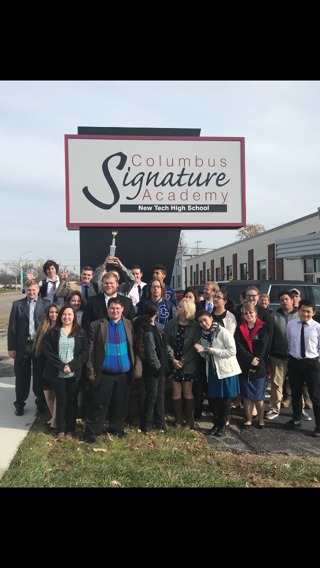 mreedcsanewtech's tweet photo. CSA Government students return with a victory. Meet the south central Indiana regional We The People champions ! https://t.co/PscTpyoYJv