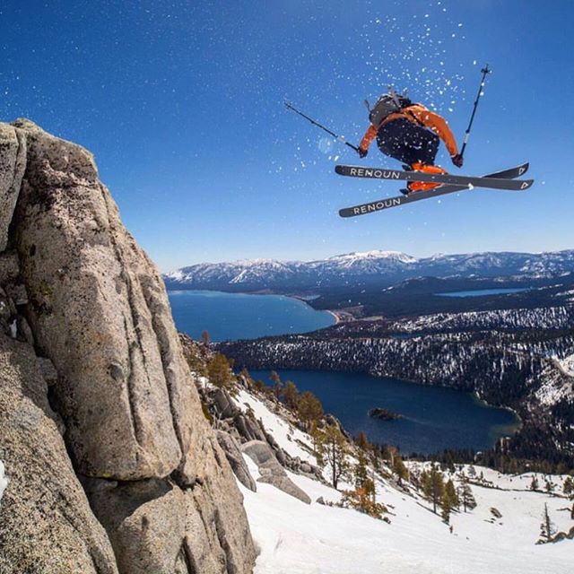 HotelAzureTahoe's tweet photo. Get Ready To Ride The Winter Wave!
#ridethewinterwave #tahoesouth
#visitcalifornia #visittheusa #love #snow
#laketahoe #tahoejacks #winter
So. Close. Come on, snow! 📷: @renounskis #tahoesnaps 📷: @tahoesnaps https://t.co/UhVO3RwjGm