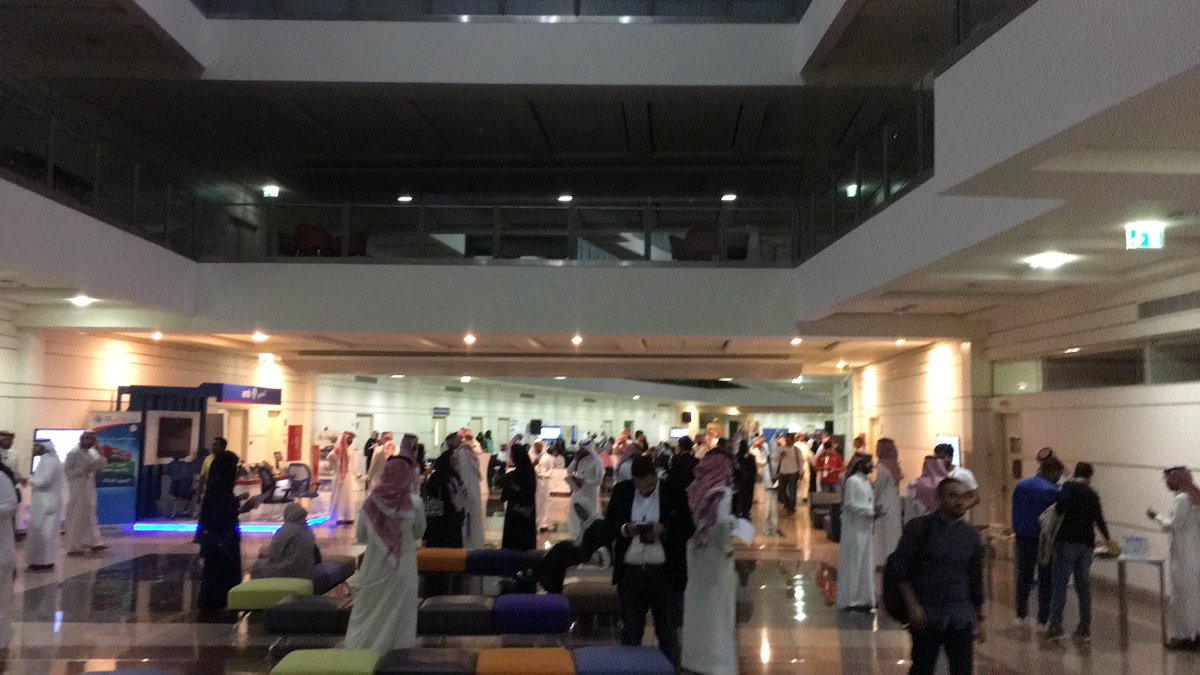 dabaabnet's tweet photo. يوم حافل بالأنشطة الجميلة والعلاقات الجميلة ومستمر. تعالوا سلموا 😊
#ملتقى_المنشآت_الصغيرة_والمتوسطة #الرياض Nov 17
@SaudiSMEA
@SMEF2017
#SMEF2017 #Riyadh
#دباب #dabaabnet https://t.co/VU8Hqshqb0