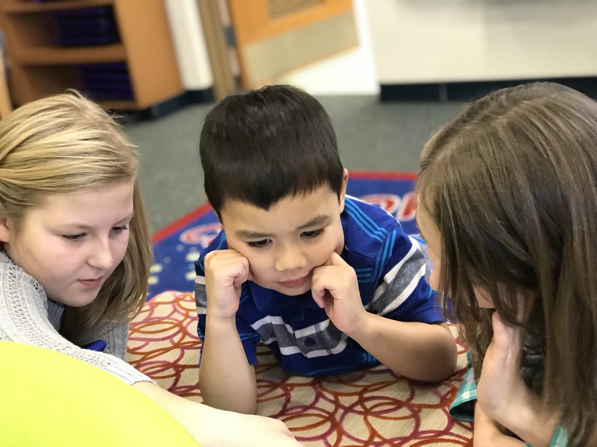 PCSD_LN5's tweet photo. @KDGWetzel @PCSD_LN Book buddy time! #RaiderStrong https://t.co/ywLEyYa2k5