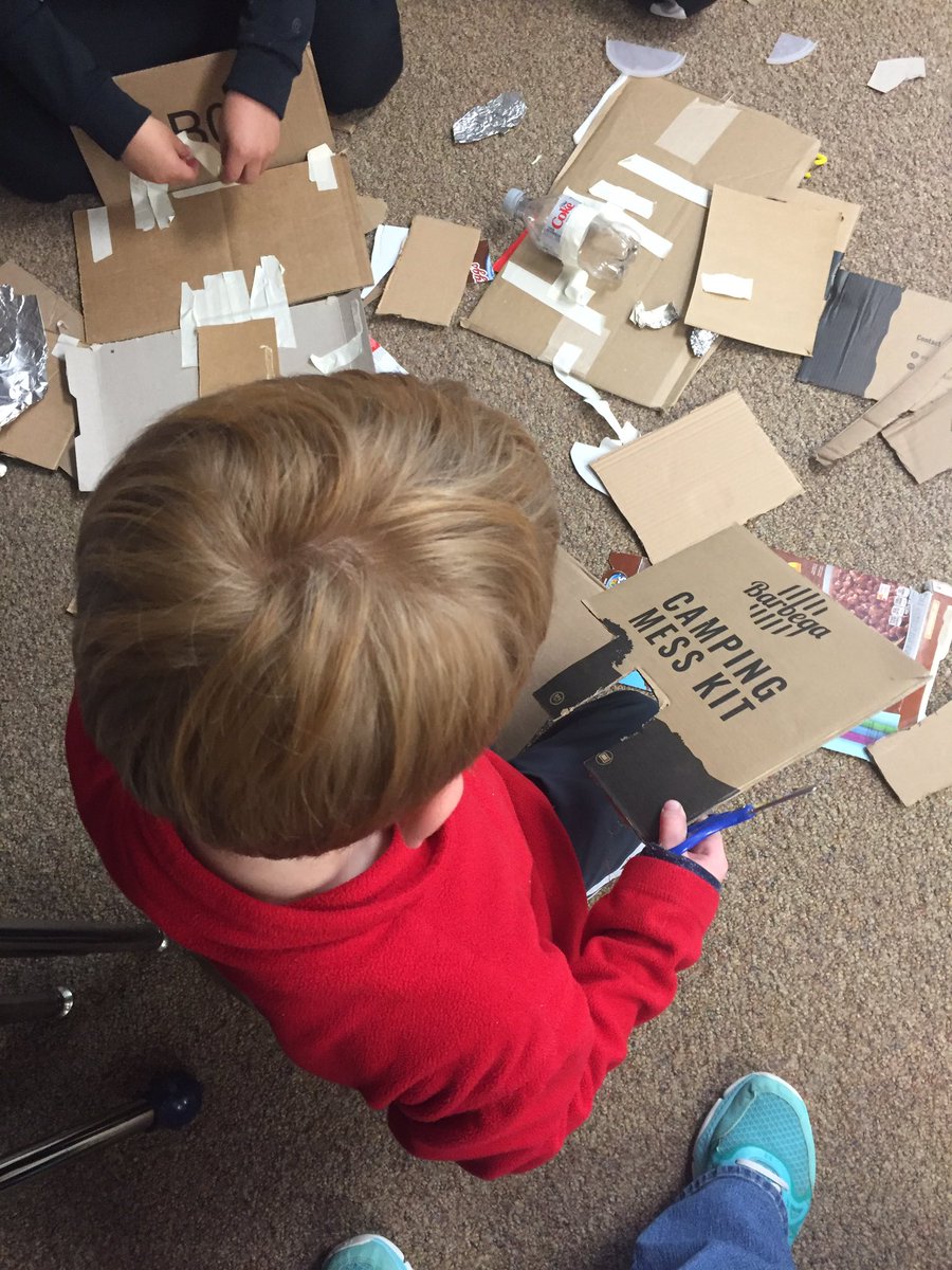 NantucketFirst's tweet image. Nantucket first graders are building their houses for the 4th Little Pig today! #AACPSAWESOME #primarytalentdevelopment