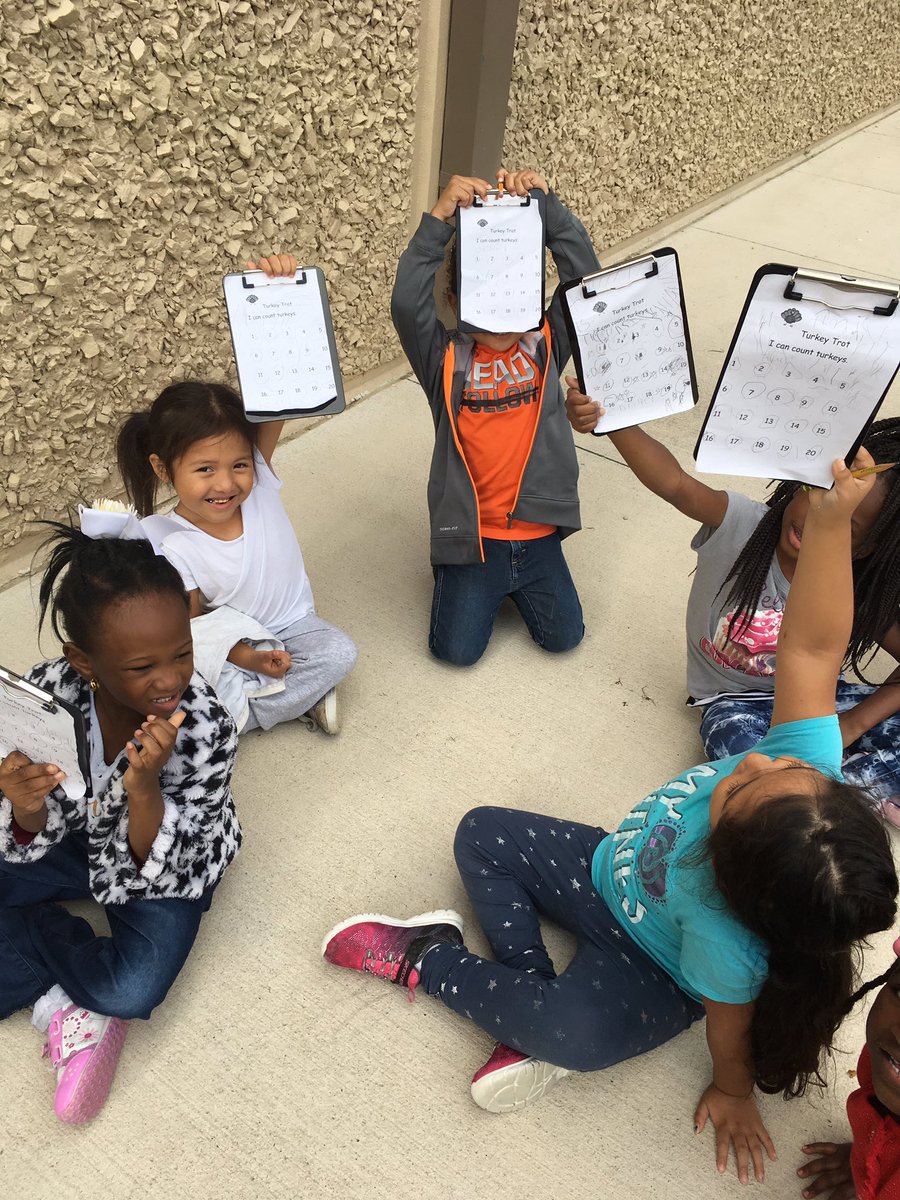 hkroberts's tweet photo. #christielearns PreK counted 54 REAL turkeys and a lot of "THAT's NOT a TURKEY!!!! https://t.co/l19gT1OMMu